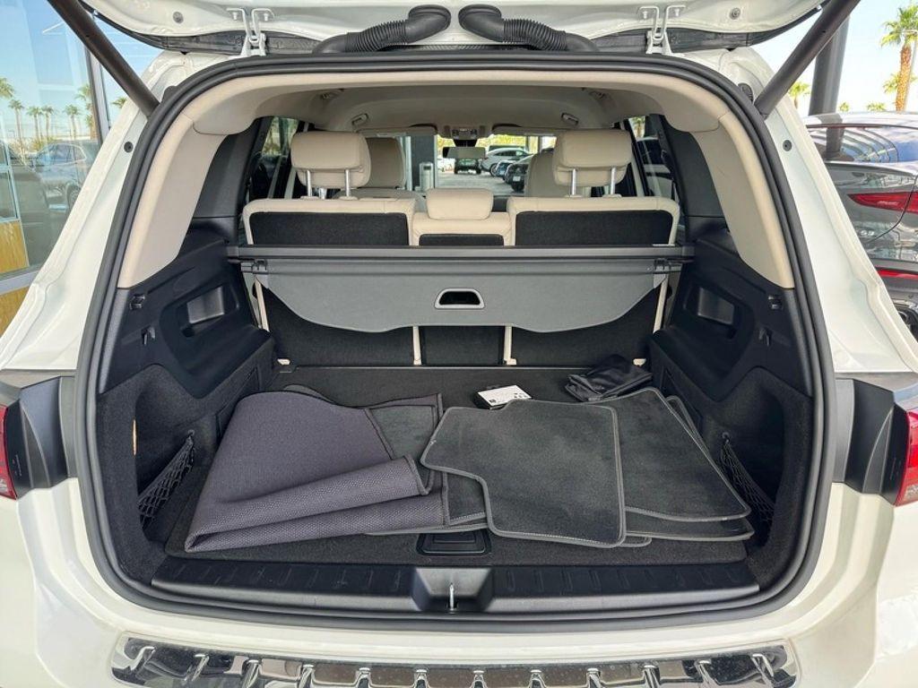 used 2022 Mercedes-Benz GLB 250 car, priced at $31,694