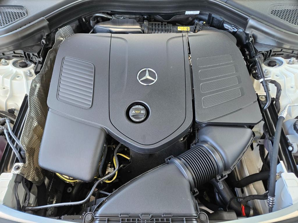 new 2025 Mercedes-Benz GLC 300 car, priced at $56,105
