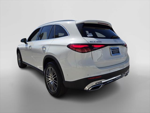 new 2025 Mercedes-Benz GLC 300 car, priced at $56,105