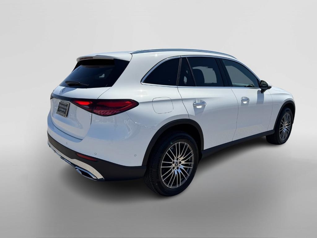 new 2025 Mercedes-Benz GLC 300 car, priced at $52,255