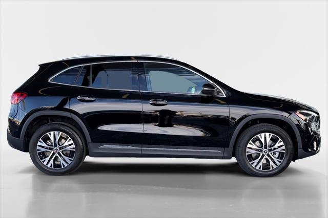 new 2025 Mercedes-Benz GLA 250 car, priced at $44,345