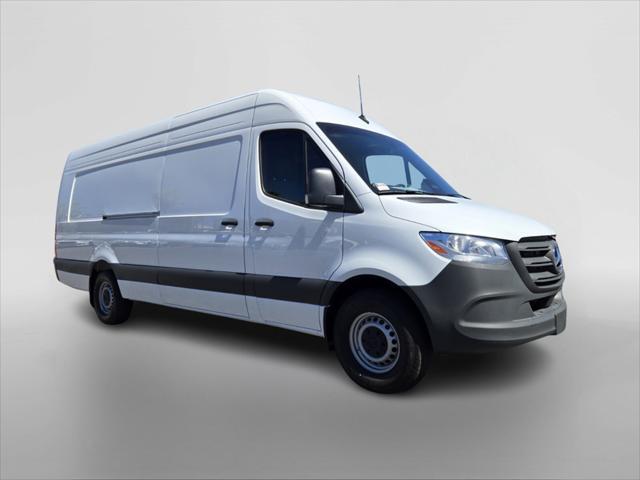 new 2025 Mercedes-Benz Sprinter 2500 car, priced at $67,586