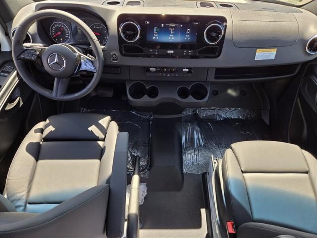 new 2025 Mercedes-Benz Sprinter 2500 car, priced at $67,586