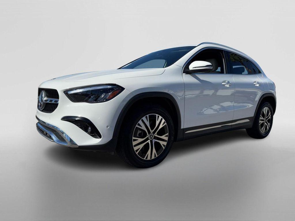 used 2025 Mercedes-Benz GLA 250 car, priced at $42,994