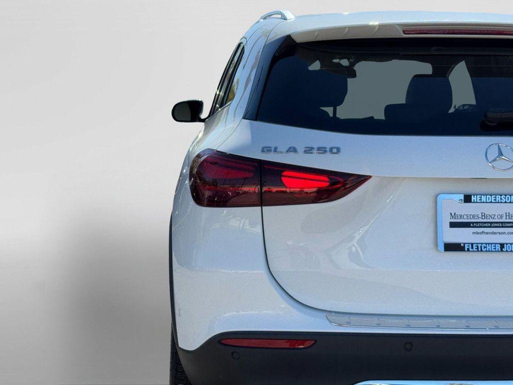 used 2025 Mercedes-Benz GLA 250 car, priced at $42,994