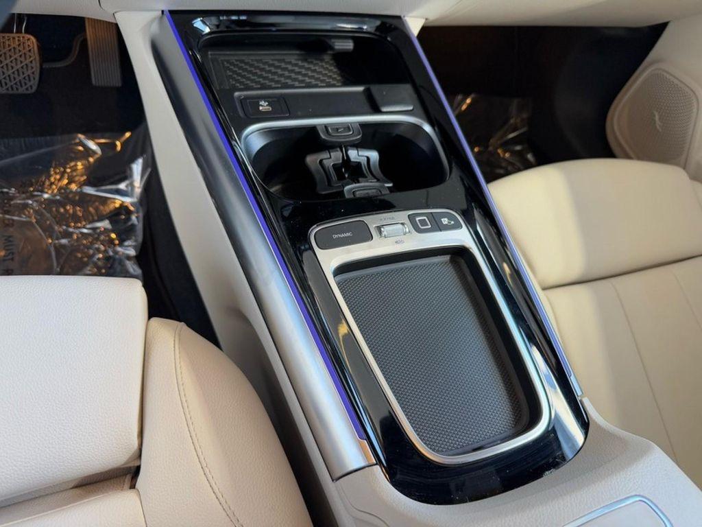 used 2025 Mercedes-Benz GLA 250 car, priced at $42,994