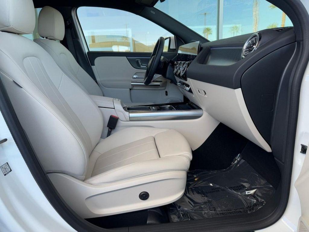 used 2025 Mercedes-Benz GLA 250 car, priced at $42,994