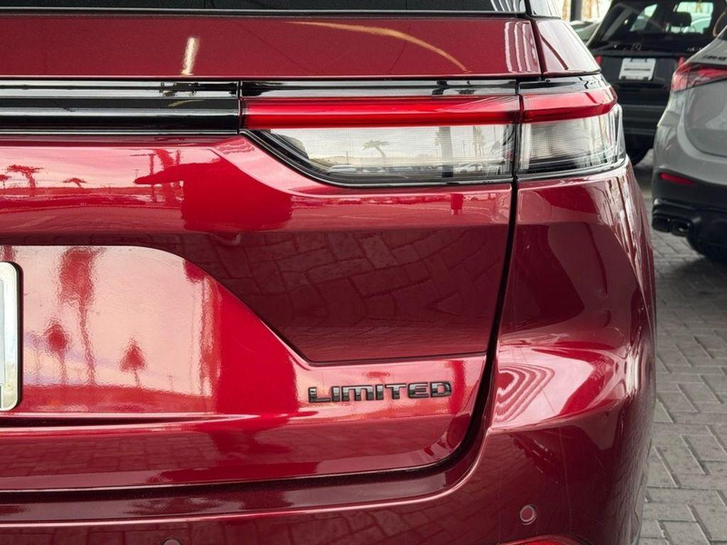 used 2023 Jeep Grand Cherokee car, priced at $29,994