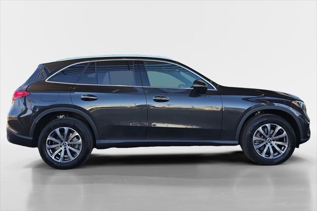 new 2025 Mercedes-Benz GLC 300 car, priced at $52,325