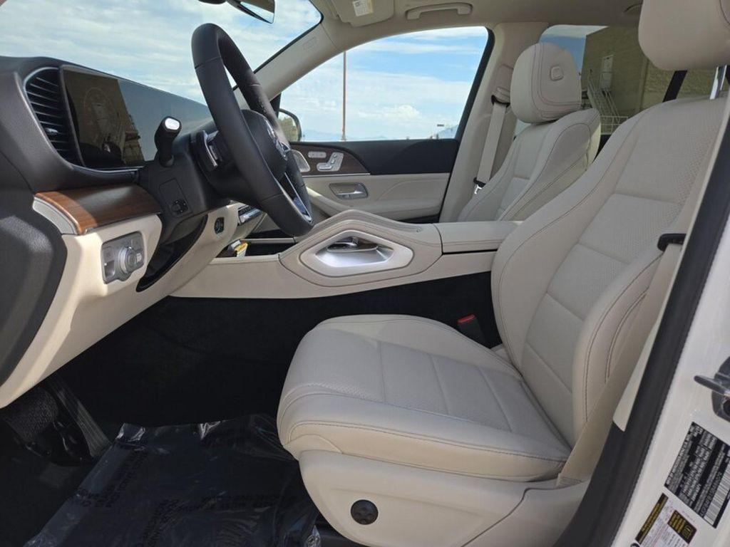 new 2025 Mercedes-Benz GLE 350 car, priced at $73,320