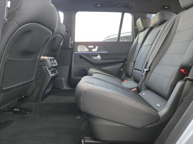 new 2025 Mercedes-Benz GLS 580 car, priced at $121,190