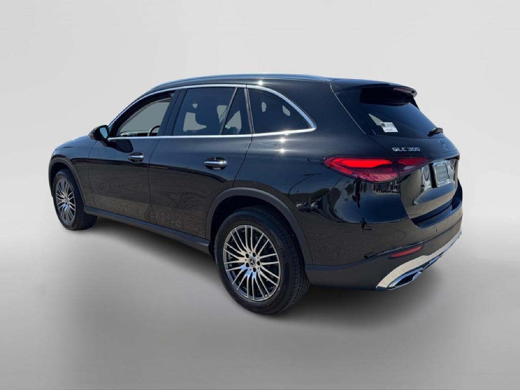new 2025 Mercedes-Benz GLC 300 car, priced at $55,045