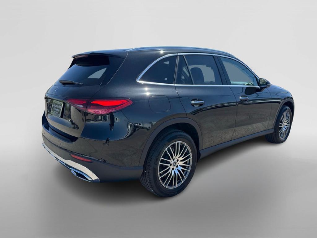 new 2025 Mercedes-Benz GLC 300 car, priced at $55,045