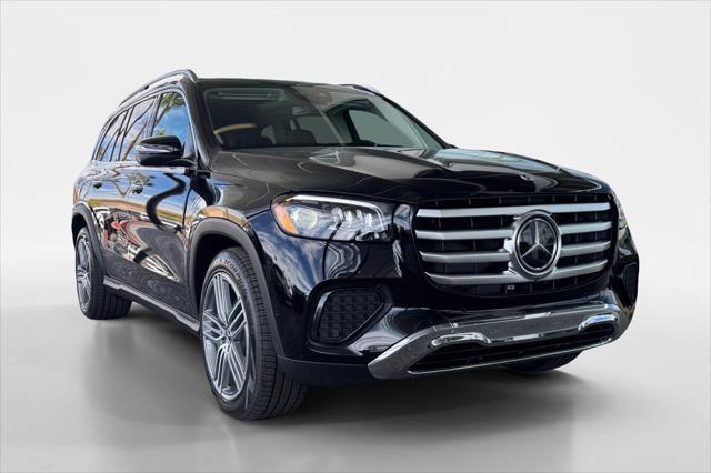 new 2025 Mercedes-Benz GLS 450 car, priced at $92,000