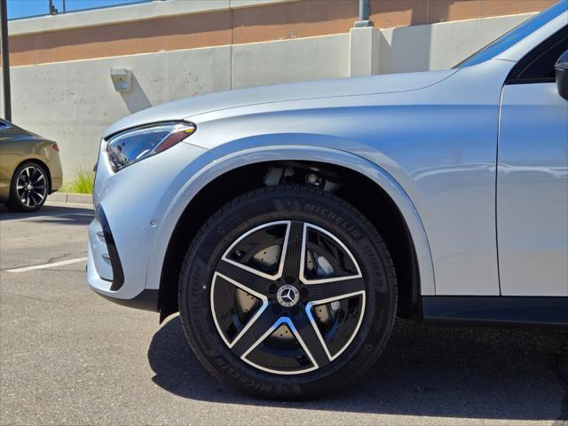 new 2025 Mercedes-Benz GLC 300 car, priced at $57,245