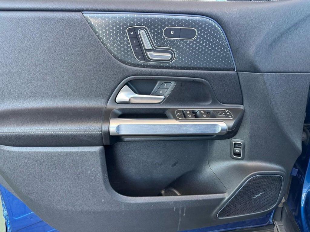 used 2024 Mercedes-Benz GLB 250 car, priced at $37,494