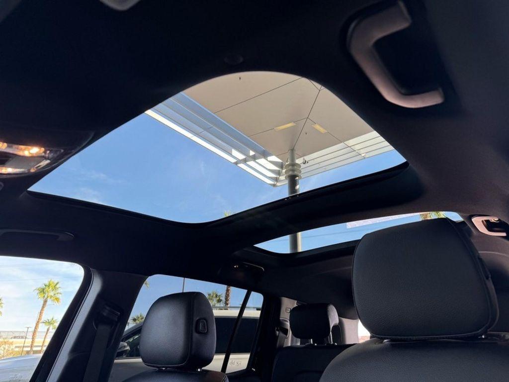 used 2025 Mercedes-Benz GLB 250 car, priced at $35,593