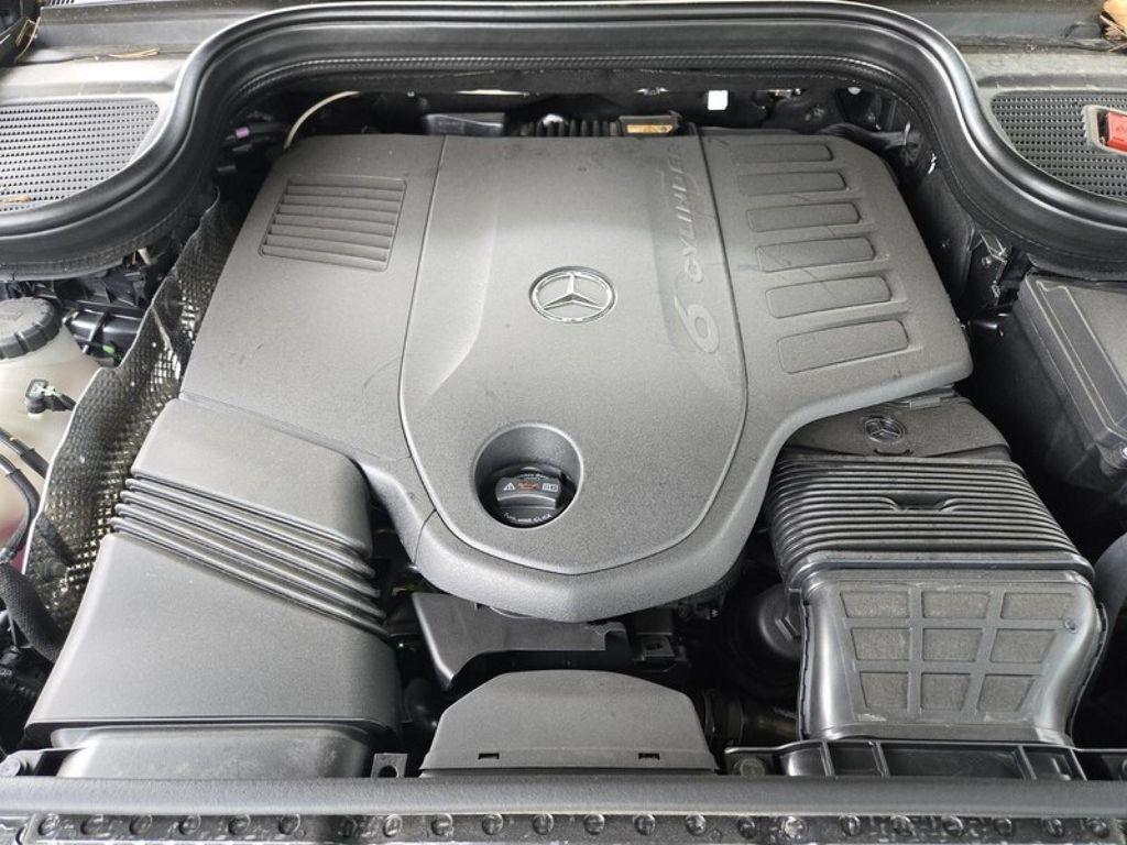 new 2025 Mercedes-Benz GLS 450 car, priced at $96,575