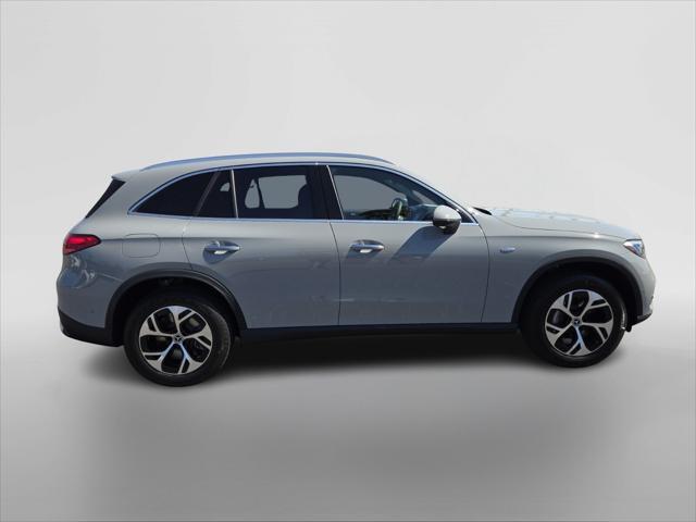 new 2025 Mercedes-Benz GLC 350e car, priced at $63,975