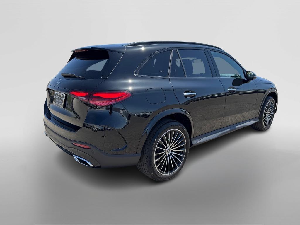 new 2025 Mercedes-Benz GLC 300 car, priced at $56,980