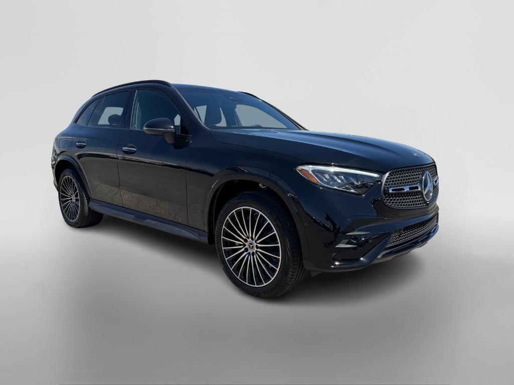 new 2025 Mercedes-Benz GLC 300 car, priced at $56,980