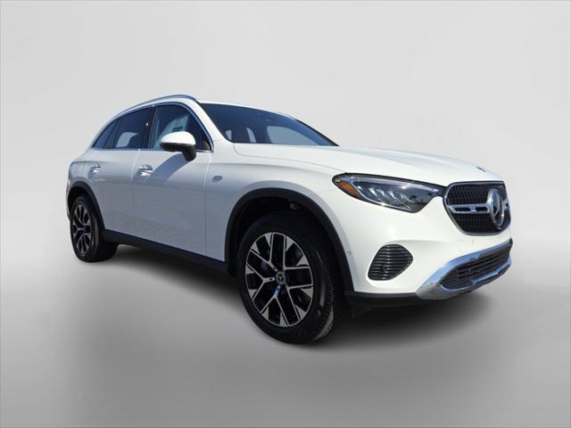 new 2025 Mercedes-Benz GLC 350e car, priced at $64,730
