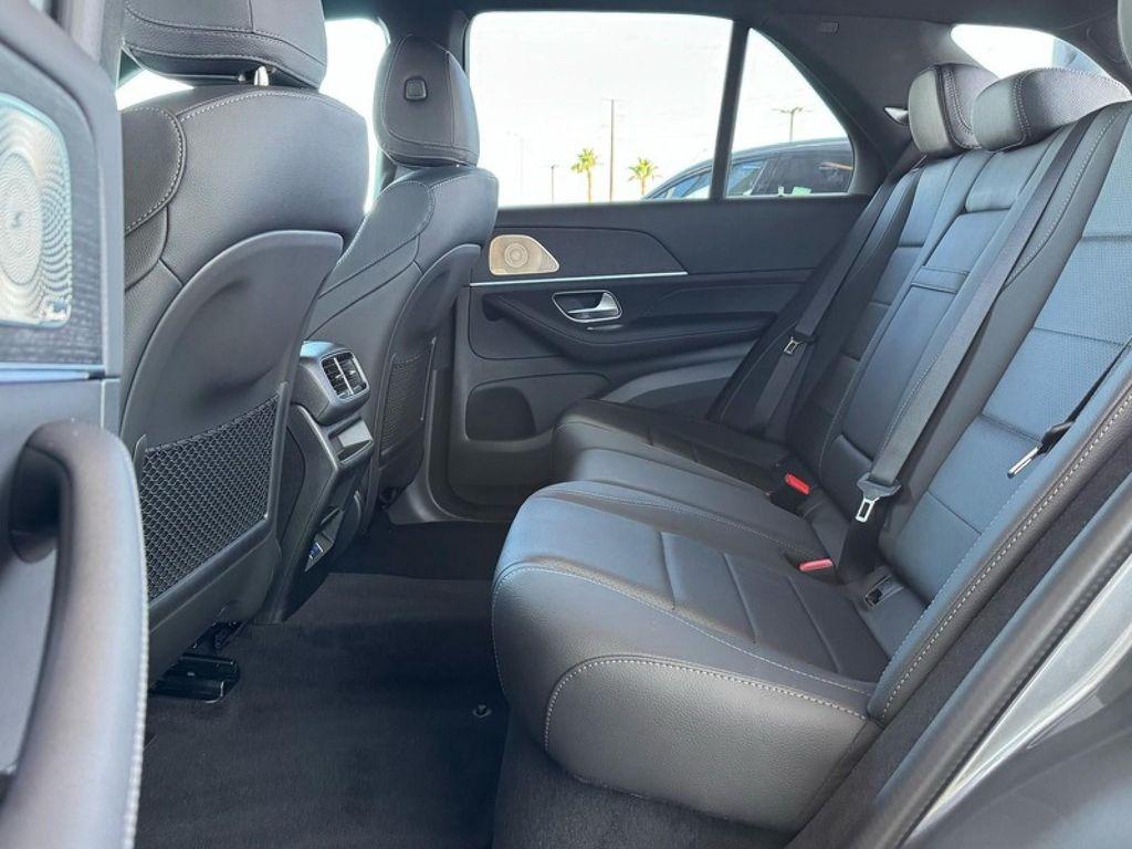 new 2026 Mercedes-Benz GLE 450 car, priced at $77,465