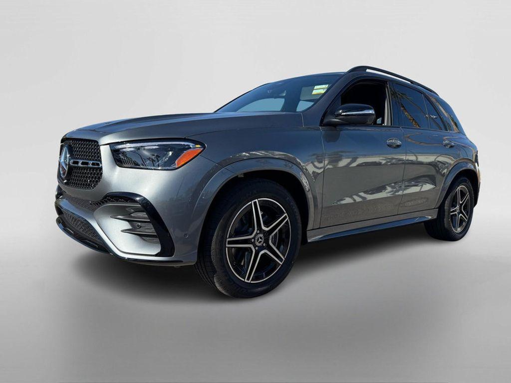 new 2026 Mercedes-Benz GLE 450 car, priced at $77,465