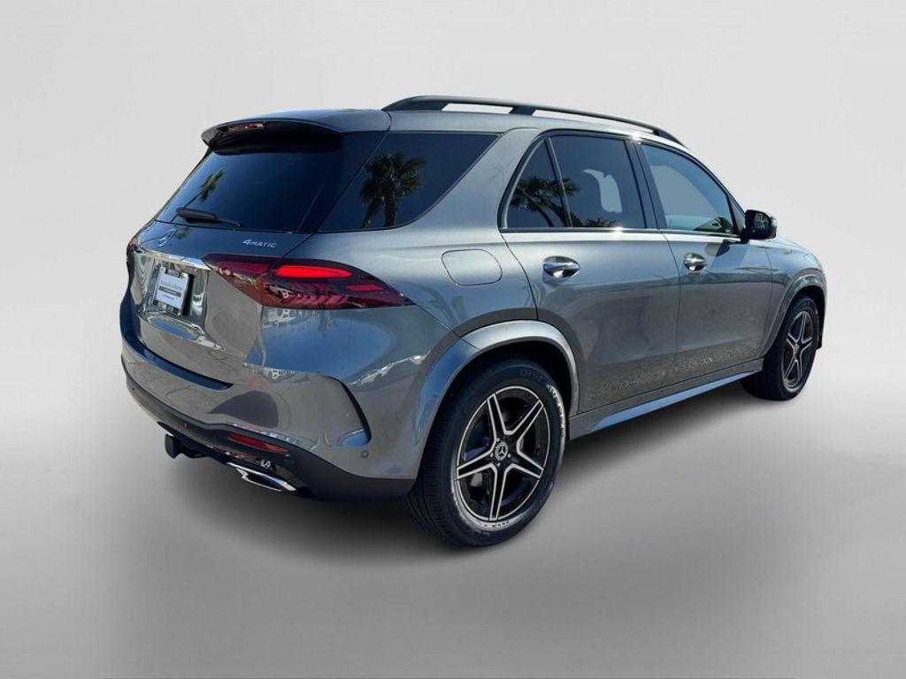 new 2026 Mercedes-Benz GLE 450 car, priced at $77,465