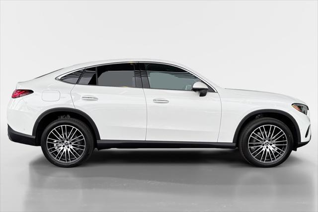 new 2025 Mercedes-Benz GLC 300 car, priced at $63,165