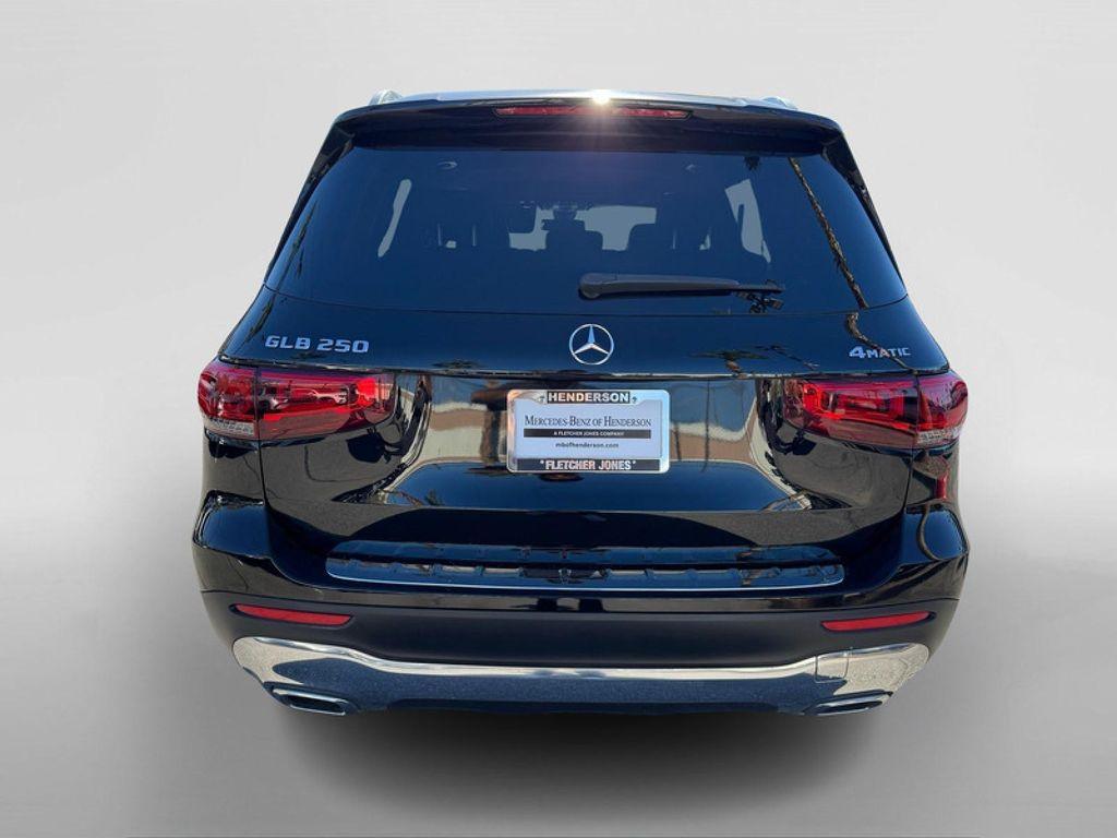 used 2021 Mercedes-Benz GLB 250 car, priced at $26,494