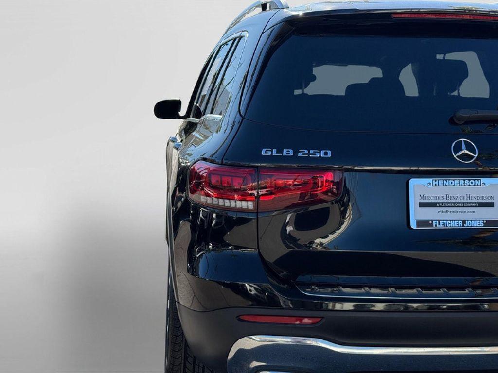 used 2021 Mercedes-Benz GLB 250 car, priced at $26,494