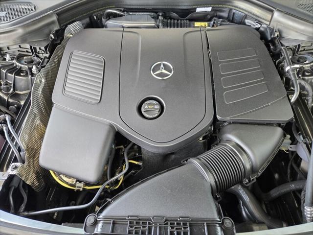 new 2025 Mercedes-Benz GLC 300 car, priced at $62,755