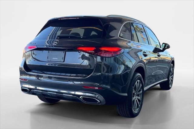 new 2025 Mercedes-Benz GLC 300 car, priced at $52,325