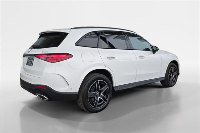 new 2025 Mercedes-Benz GLC 300 car, priced at $56,335