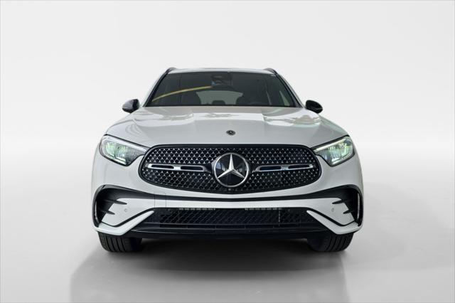 new 2025 Mercedes-Benz GLC 300 car, priced at $56,335