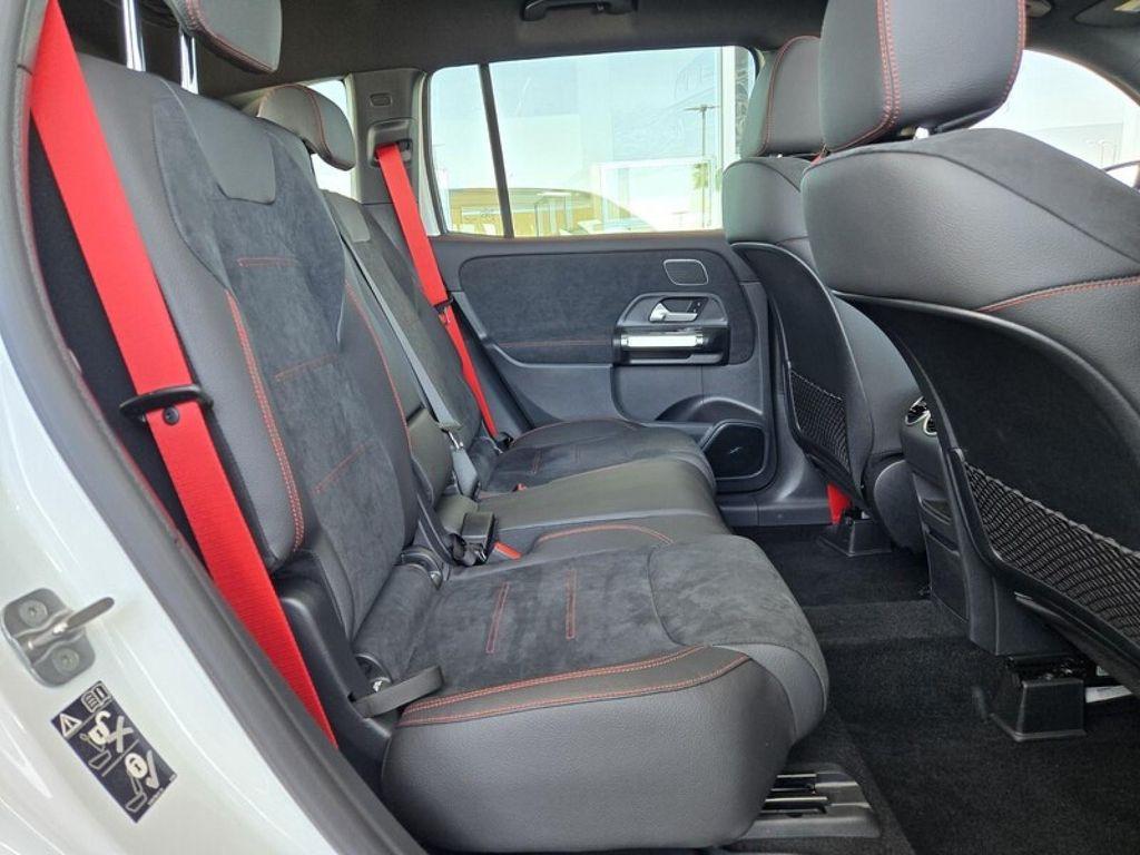 new 2025 Mercedes-Benz AMG GLB 35 car, priced at $61,285