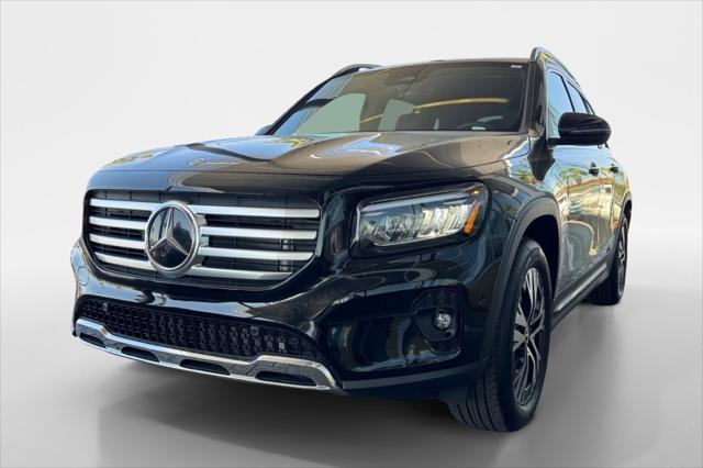 new 2024 Mercedes-Benz GLB 250 car, priced at $49,515