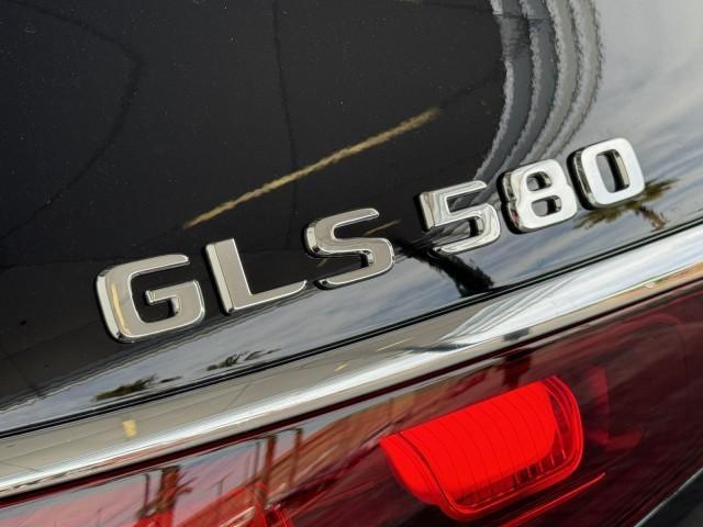 new 2024 Mercedes-Benz GLS 580 car, priced at $118,170