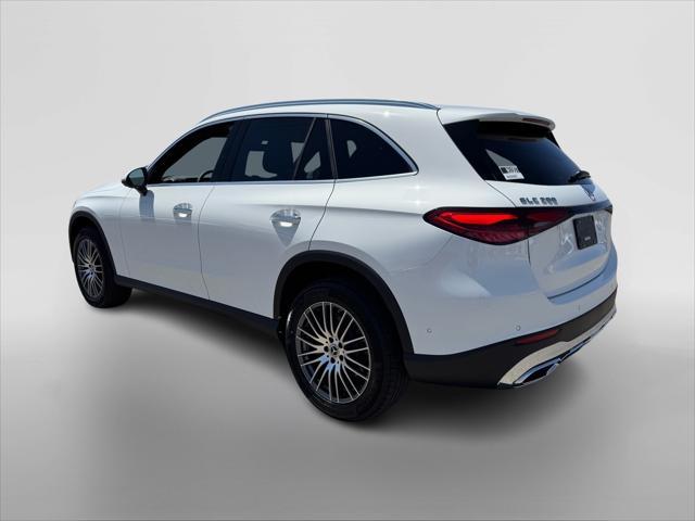 new 2025 Mercedes-Benz GLC 300 car, priced at $51,955
