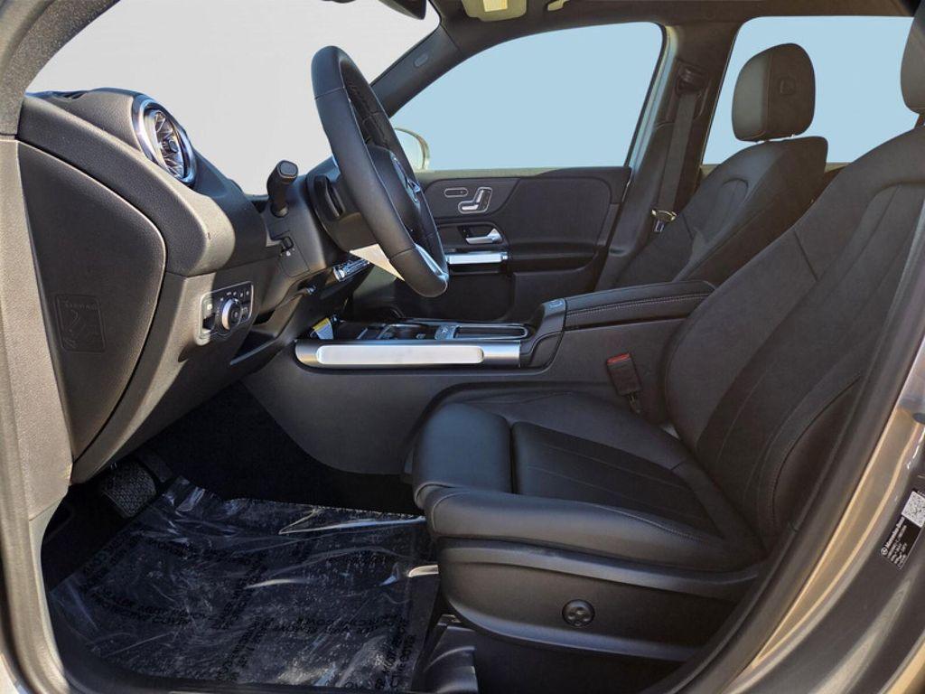 new 2026 Mercedes-Benz GLB 250 car, priced at $50,565