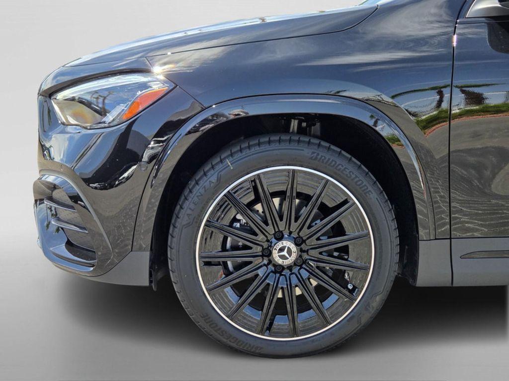 new 2026 Mercedes-Benz GLA 250 car, priced at $51,280