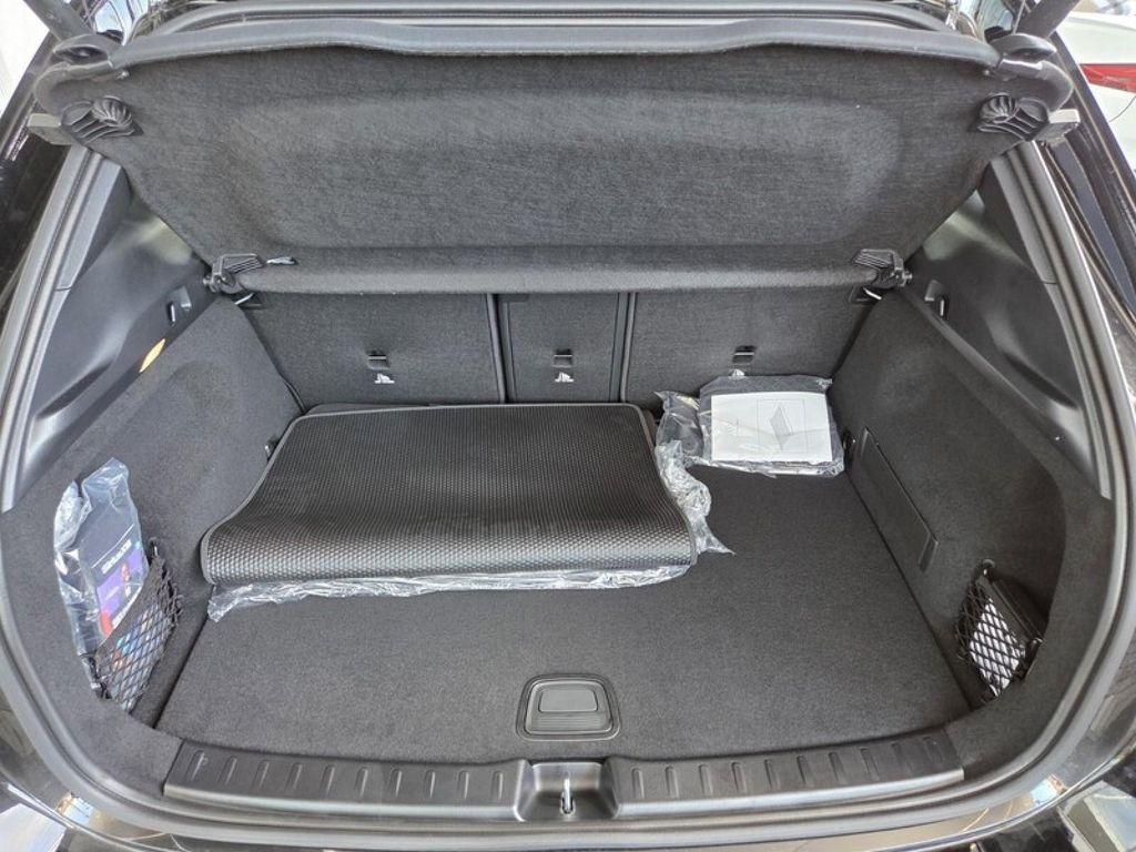 new 2026 Mercedes-Benz GLA 250 car, priced at $51,280