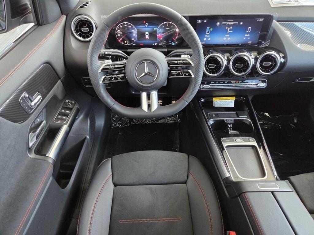 new 2026 Mercedes-Benz GLA 250 car, priced at $51,280