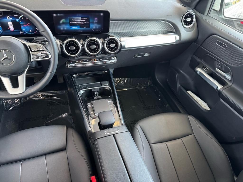 used 2022 Mercedes-Benz GLB 250 car, priced at $31,994