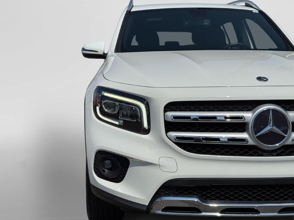 used 2022 Mercedes-Benz GLB 250 car, priced at $31,994