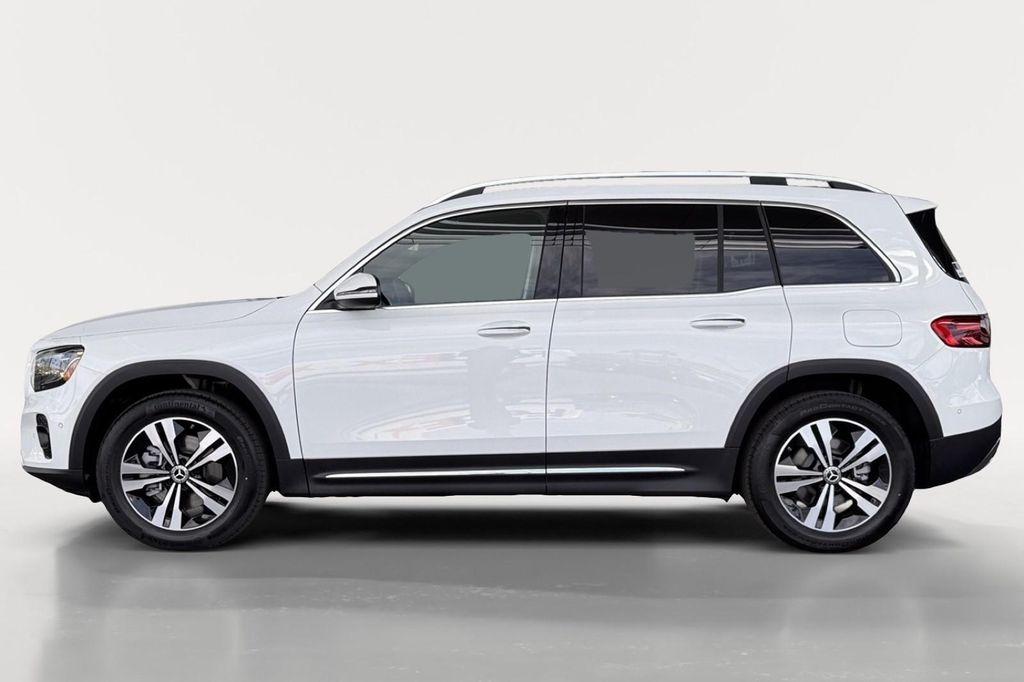 new 2025 Mercedes-Benz GLB 250 car, priced at $48,450