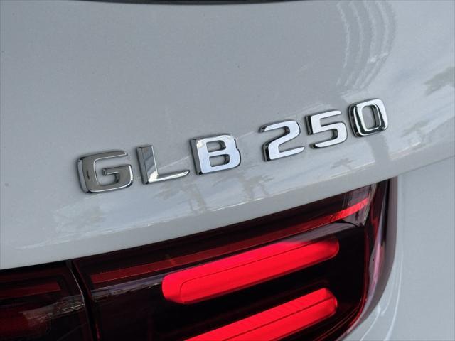 new 2025 Mercedes-Benz GLB 250 car, priced at $48,450