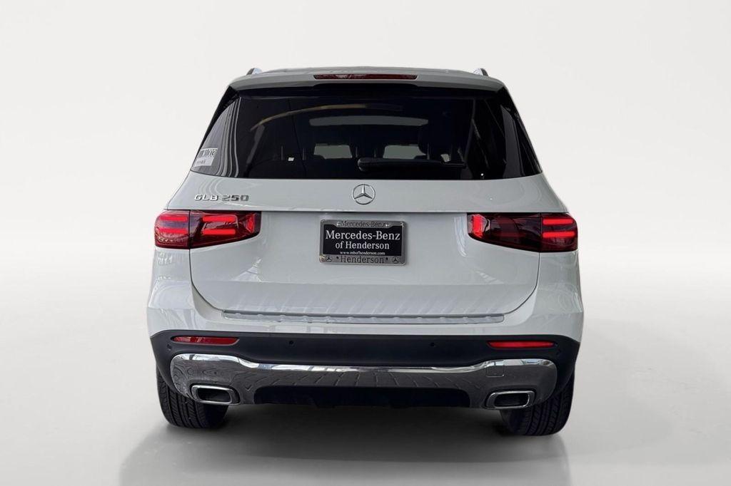 new 2025 Mercedes-Benz GLB 250 car, priced at $48,450