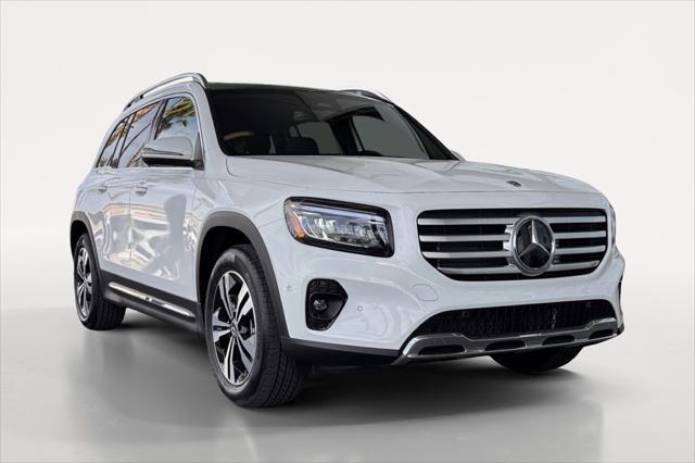 new 2025 Mercedes-Benz GLB 250 car, priced at $48,450